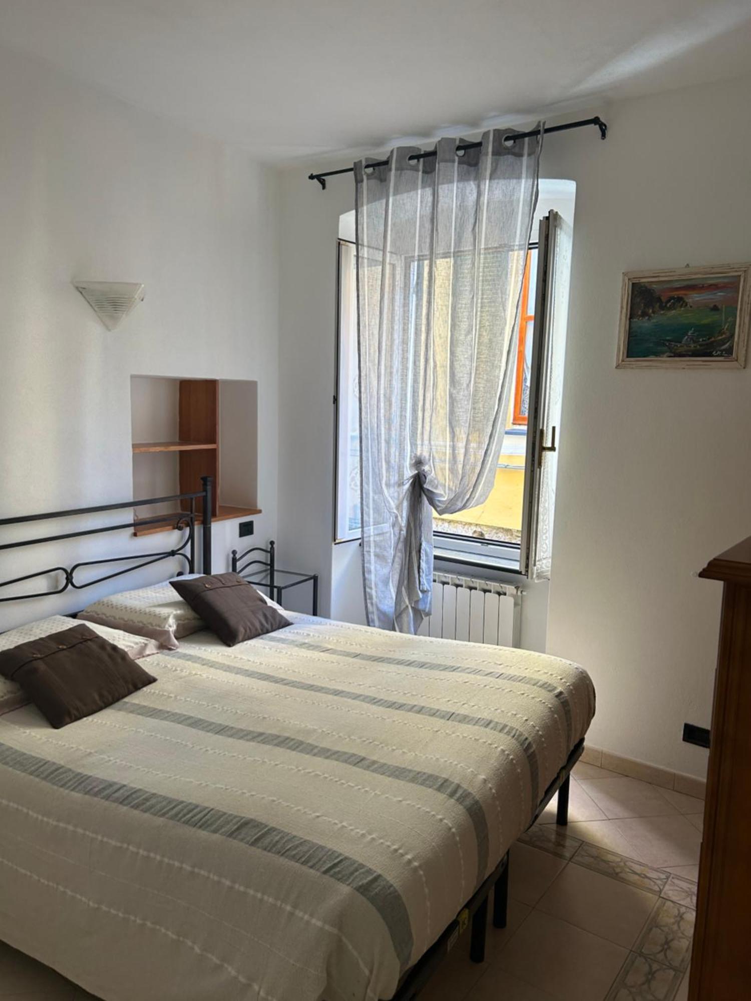 Appartamento In Tipico Carugio Ligure Monterosso al Mare Bagian luar foto